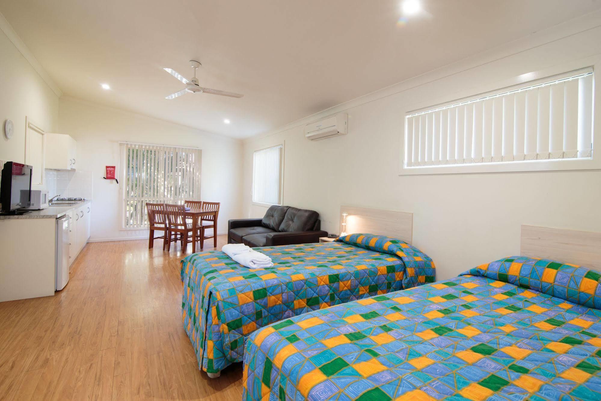Big4 Casino Holiday Park ภายนอก รูปภาพ